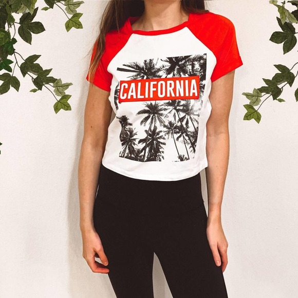 NWT California Palm Tree Vintage Graphic Crop Top - Picture 1 of 13